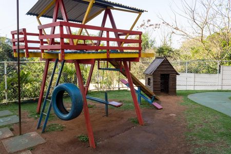 Apartamento para alugar com 44m², 2 quartos e 1 vaga Apartamento para alugar com 44m², 2 quartos e 1 vagaÁrea comum - Playground