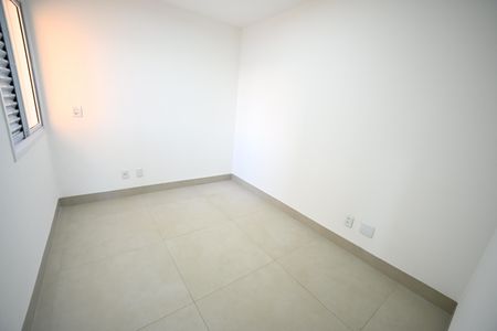 Apartamento para alugar com 69m², 3 quartos e 1 vaga