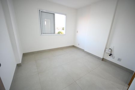 Apartamento para alugar com 69m², 3 quartos e 1 vaga