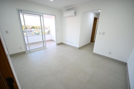 Apartamento para alugar com 69m², 3 quartos e 1 vaga