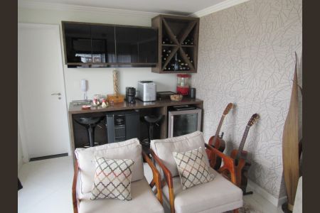 Apartamento à venda com 188m², 3 quartos e 3 vagas Apartamento à venda com 188m², 3 quartos e 3 vagasSALA DE TV E SOM