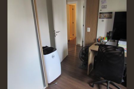 Apartamento à venda com 188m², 3 quartos e 3 vagas Apartamento à venda com 188m², 3 quartos e 3 vagasQUARTO 2