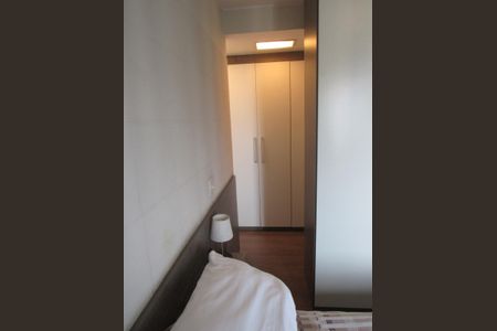 Apartamento à venda com 188m², 3 quartos e 3 vagas Apartamento à venda com 188m², 3 quartos e 3 vagasSUITE E CLOSET