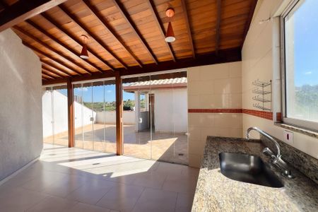 Casa para alugar com 126m², 2 quartos e sem vagaCozinha
