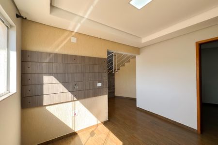 Casa para alugar com 126m², 2 quartos e sem vagaSala