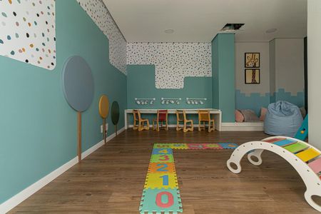 Apartamento para alugar com 26m², 1 quarto e sem vaga Apartamento para alugar com 26m², 1 quarto e sem vagaÁrea Comum - Brinquedoteca