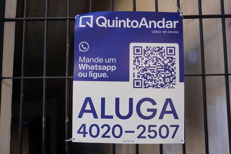 Fachada de casa para alugar com 1 quarto, 50m² em Jardim Soraia, Embu das Artes