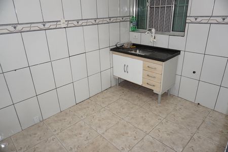 Cozinha de casa para alugar com 1 quarto, 50m² em Jardim Soraia, Embu das Artes
