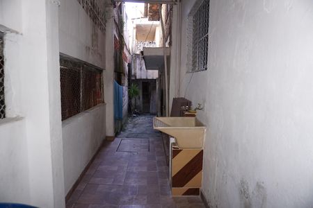 Lavanderia de casa para alugar com 1 quarto, 50m² em Jardim Soraia, Embu das Artes