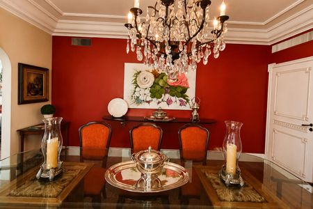 Apartamento à venda com 276m², 3 quartos e 2 vagas Apartamento à venda com 276m², 3 quartos e 2 vagasSala de Jantar