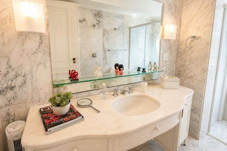 Apartamento à venda com 276m², 3 quartos e 2 vagas Apartamento à venda com 276m², 3 quartos e 2 vagasSuíte 3