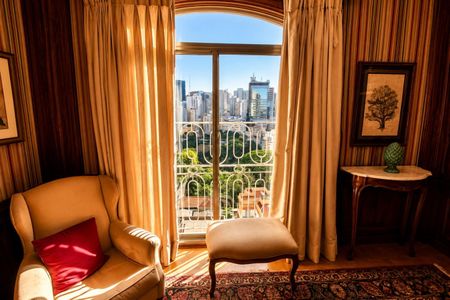 Apartamento à venda com 276m², 3 quartos e 2 vagas Apartamento à venda com 276m², 3 quartos e 2 vagasSala de TV