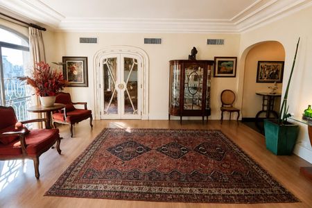 Apartamento à venda com 276m², 3 quartos e 2 vagas Apartamento à venda com 276m², 3 quartos e 2 vagasSala de Estar