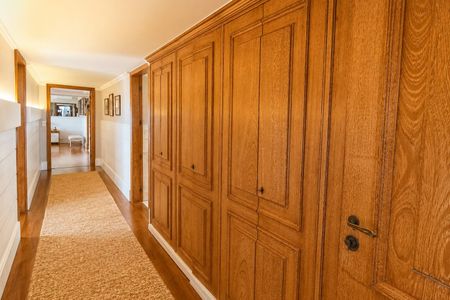 Apartamento à venda com 276m², 3 quartos e 2 vagas Apartamento à venda com 276m², 3 quartos e 2 vagasCorredor - Dormitórios