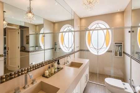 Apartamento à venda com 276m², 3 quartos e 2 vagas Apartamento à venda com 276m², 3 quartos e 2 vagasSuíte 2