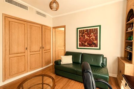 Apartamento à venda com 276m², 3 quartos e 2 vagas Apartamento à venda com 276m², 3 quartos e 2 vagasSuíte 3
