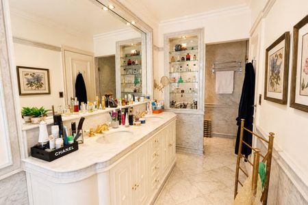 Apartamento à venda com 276m², 3 quartos e 2 vagas Apartamento à venda com 276m², 3 quartos e 2 vagasSuíte Master