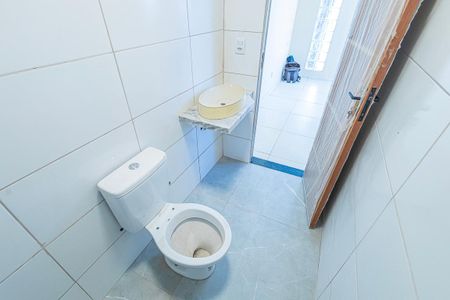 Banheiro de casa para alugar com 1 quarto, 43m² em São Salvador, Belo Horizonte