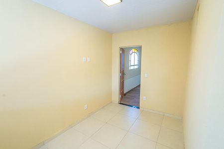 Sala de casa para alugar com 1 quarto, 43m² em São Salvador, Belo Horizonte