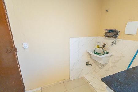 Casa para alugar com 43m², 1 quarto e sem vaga Casa para alugar com 43m², 1 quarto e sem vagaArea de serviço