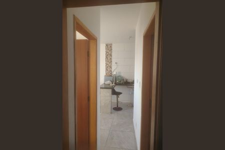 Corredor de apartamento à venda com 2 quartos, 47m² em Jardim Sao Vicente, São Paulo