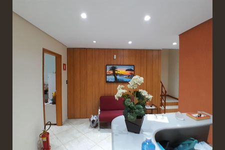 Casa à venda com 4 quartos, 140m² em Vila Olímpia, São Paulo