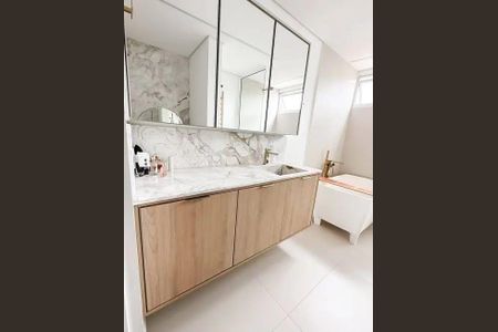 Apartamento à venda com 4 quartos, 341m² em Vila Cordeiro, São Paulo