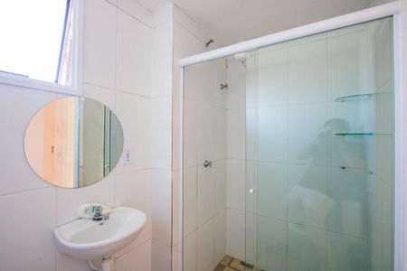 Banheiro de apartamento para alugar com 2 quartos, 62m² em Jardim do Estádio, Santo André