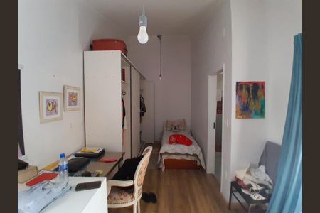 Casa à venda com 125m², 3 quartos e 4 vagas