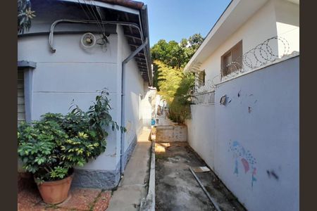 Casa à venda com 125m², 3 quartos e 4 vagas