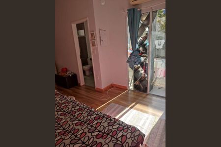 Casa à venda com 125m², 3 quartos e 4 vagas