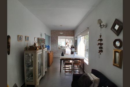 Casa à venda com 3 quartos, 125m² em Mirandópolis, São Paulo