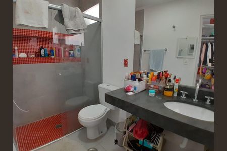 Casa à venda com 125m², 3 quartos e 4 vagas