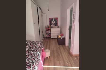 Casa à venda com 125m², 3 quartos e 4 vagas