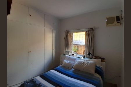 Casa à venda com 125m², 3 quartos e 4 vagas