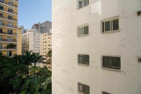 Apartamento para alugar com 200m², 3 quartos e 2 vagas Apartamento para alugar com 200m², 3 quartos e 2 vagasVista do Quarto 2
