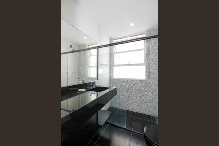 Apartamento para alugar com 200m², 3 quartos e 2 vagas Apartamento para alugar com 200m², 3 quartos e 2 vagasBanheiro Social