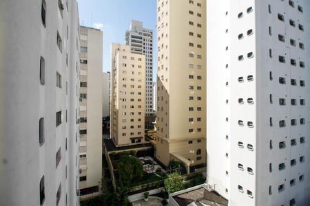 Apartamento para alugar com 200m², 3 quartos e 2 vagas Apartamento para alugar com 200m², 3 quartos e 2 vagasVista do Quarto 1