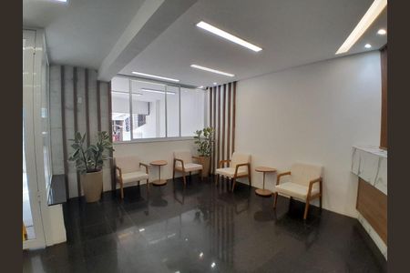 Apartamento à venda com 74m², 1 quarto e 2 vagas