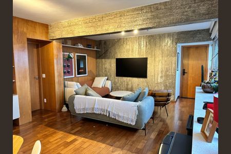 Apartamento à venda com 121m², 3 quartos e 1 vaga