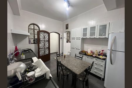 Casa para alugar com 70m², 2 quartos e sem vaga Casa para alugar com 70m², 2 quartos e sem vagaCozinha