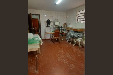 Casa à venda com 187m², 4 quartos e 2 vagas