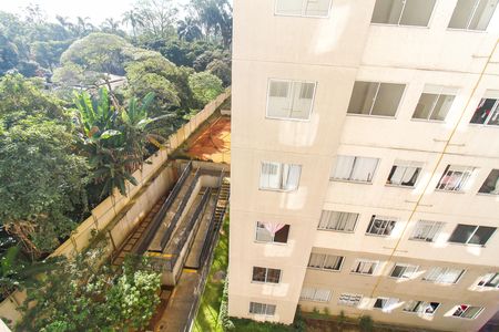 Apartamento para alugar com 42m², 2 quartos e sem vaga Apartamento para alugar com 42m², 2 quartos e sem vagaVista da Cozinha e Área de Serviço