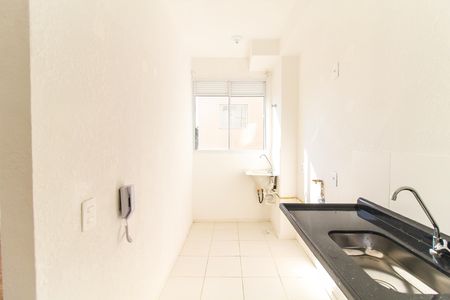 Apartamento para alugar com 42m², 2 quartos e sem vaga Apartamento para alugar com 42m², 2 quartos e sem vagaCozinha e Área de Serviço