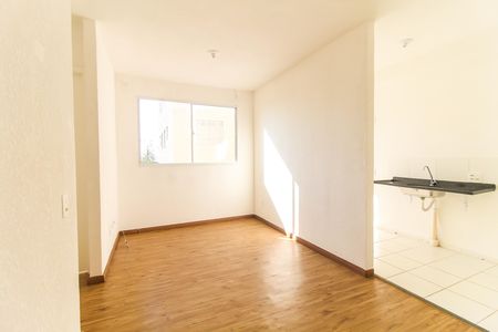 Sala de apartamento para alugar com 2 quartos, 42m² em Colônia (zona Leste), São Paulo