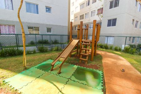 Apartamento para alugar com 42m², 2 quartos e sem vaga Apartamento para alugar com 42m², 2 quartos e sem vagaÁrea comum - Playground