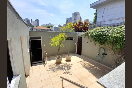 Casa à venda com 4 quartos, 450m² em Vila Mariana, São Paulo
