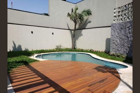 Casa à venda com 708m², 4 quartos e 4 vagas