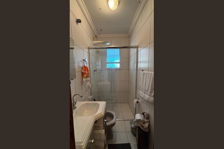Apartamento à venda com 57m², 2 quartos e 1 vaga Apartamento à venda com 57m², 2 quartos e 1 vagaBanheiro
