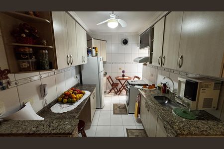 Apartamento à venda com 57m², 2 quartos e 1 vaga Apartamento à venda com 57m², 2 quartos e 1 vagaCozinha